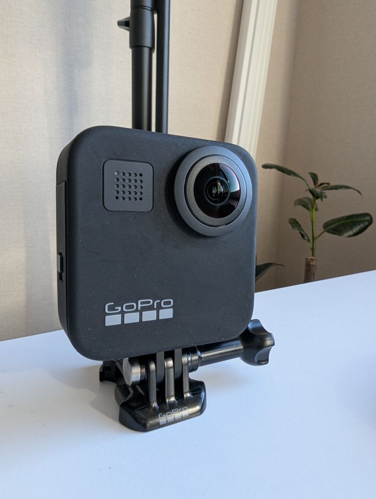 GoPro max 360 екшн камера