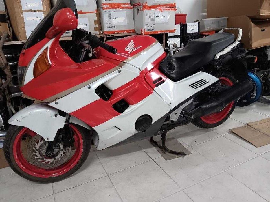 Peças Honda CBR1000F