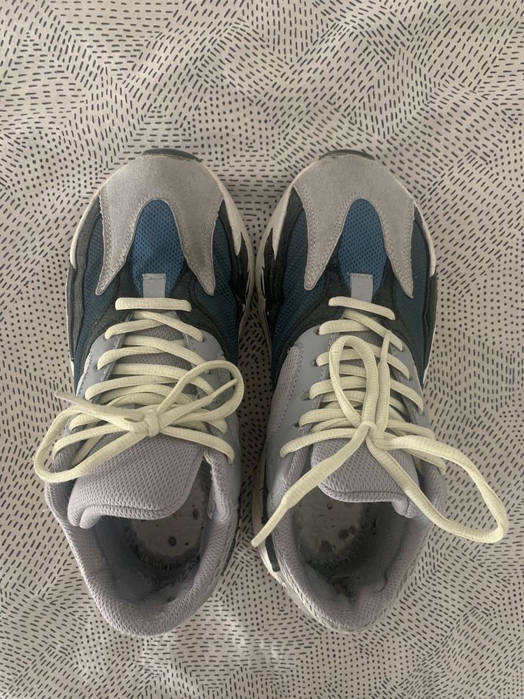 Yeezy boost (kanye west for adidas)