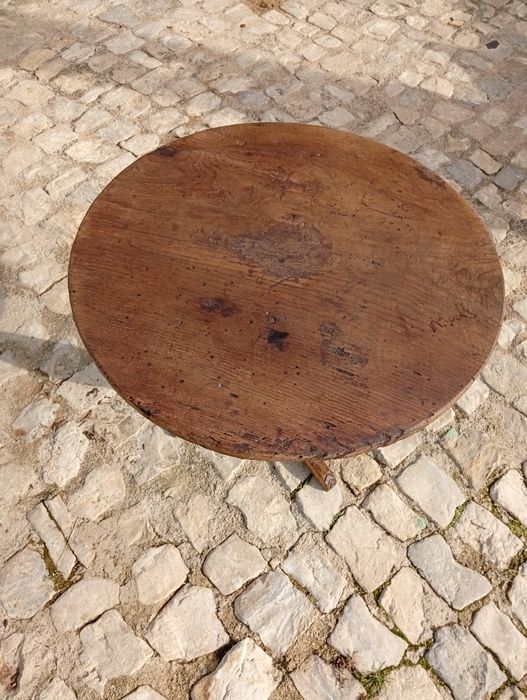 Mesa de apoio rústica