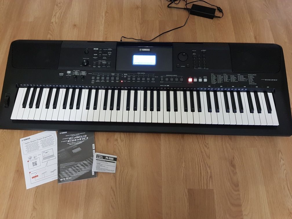 Продам синтезатор YAMAHA PSR-EW410