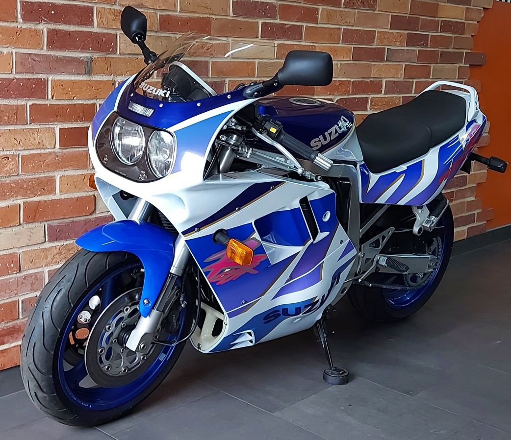 Suzuki GSX-R 1100 z Niemiec '92 bardzo zadbany.