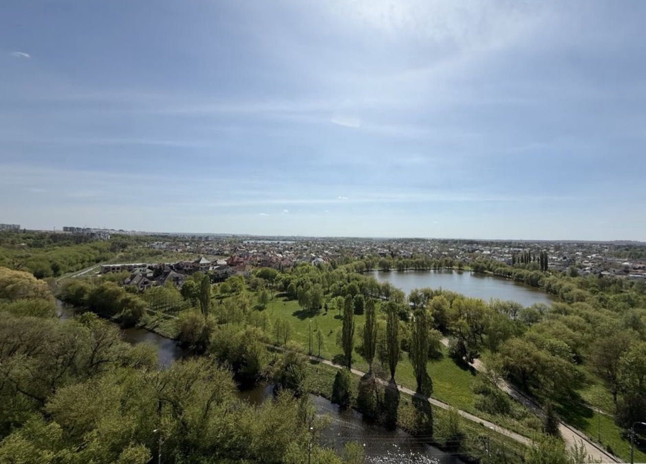 Продам 2-кімнатну квартиру в центрі міста — ЖК «Bridge Tower», 68,8 м²