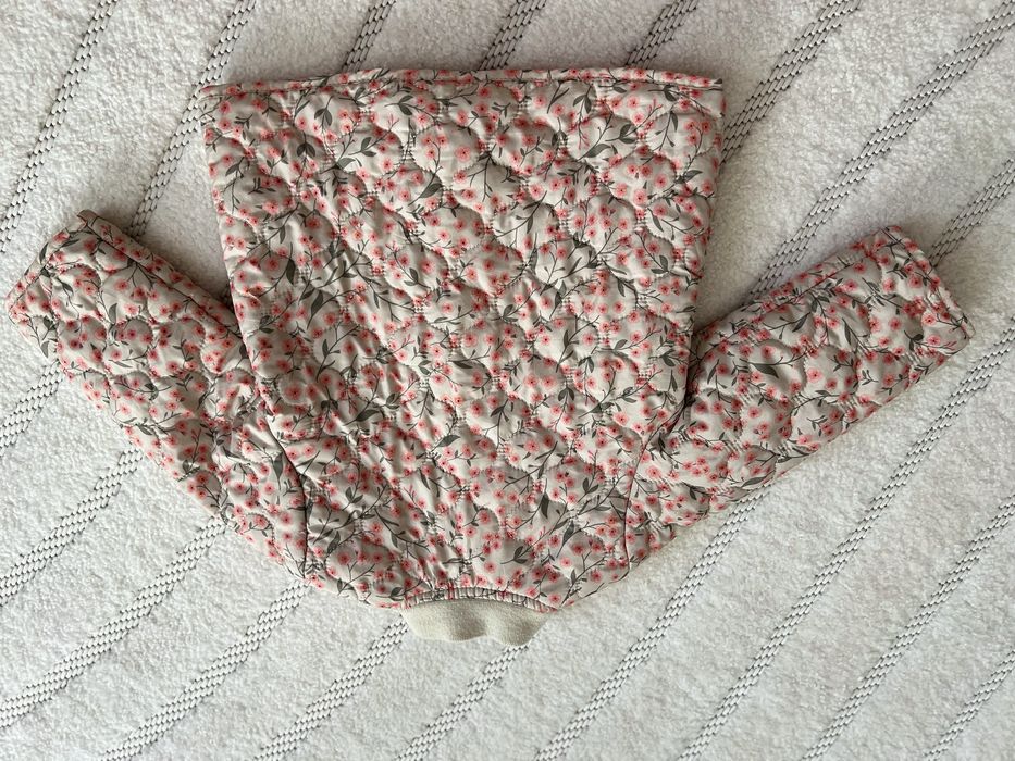 Куртка легенька весняна демі для дівчинки