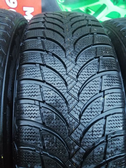215/65R16 98H Nexen WinGuard Snow'H WH2