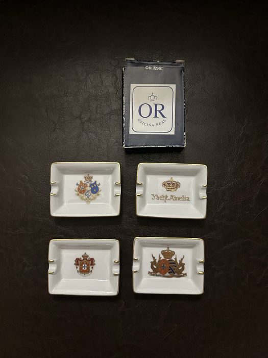 4 cinzeiros oficina real