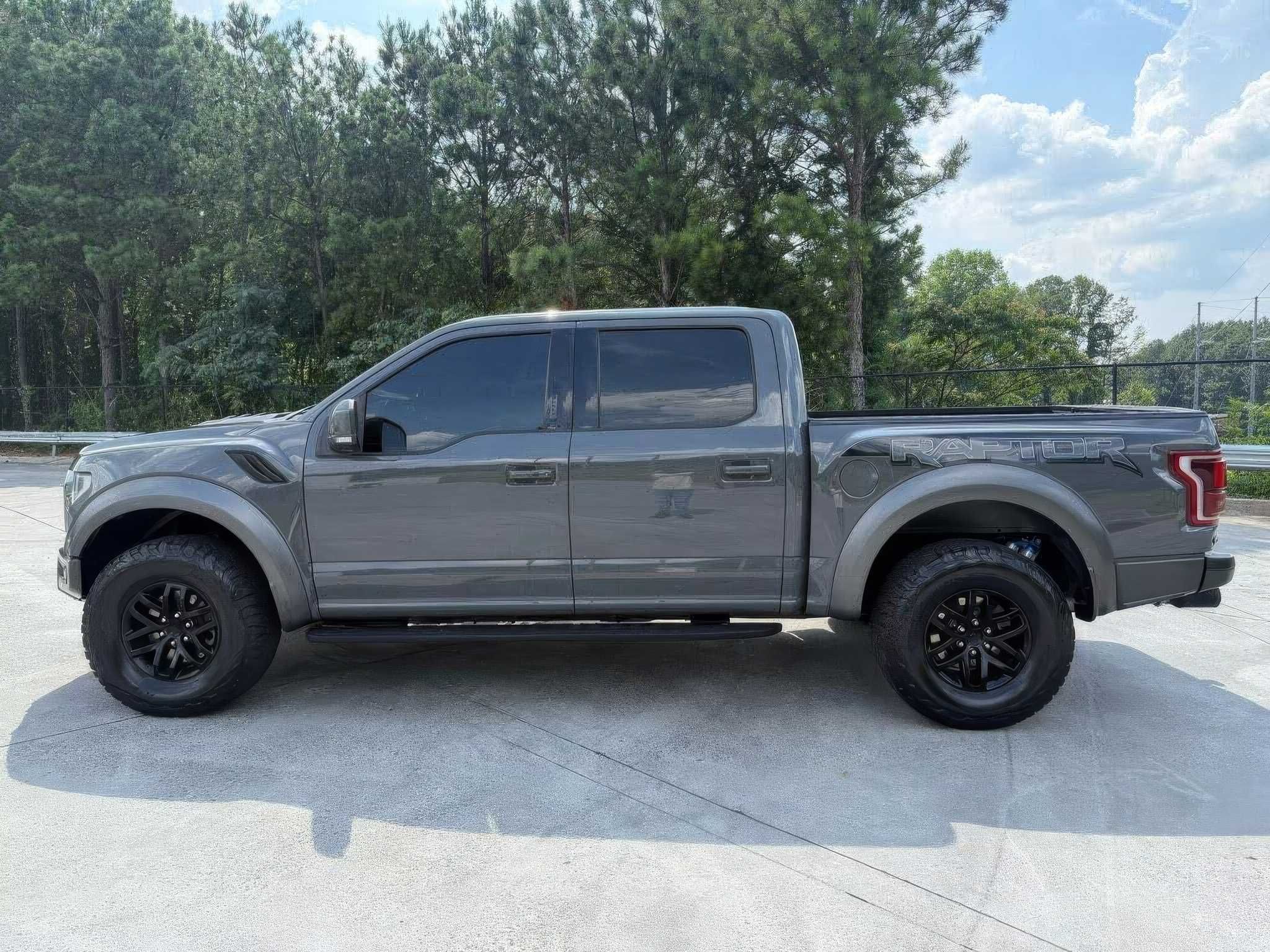 2018 Ford F-150 Raptor SuperCrew 4WD