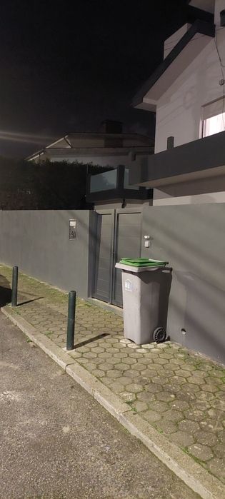 Quartos arrendar canelas v.n.gaia