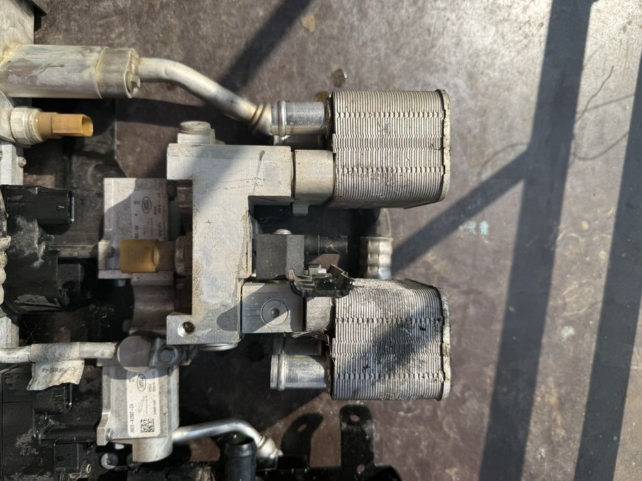 Теплообміник охолоджувач радіатор Jaguar I-Pace 18- J9d3-10c708-bb