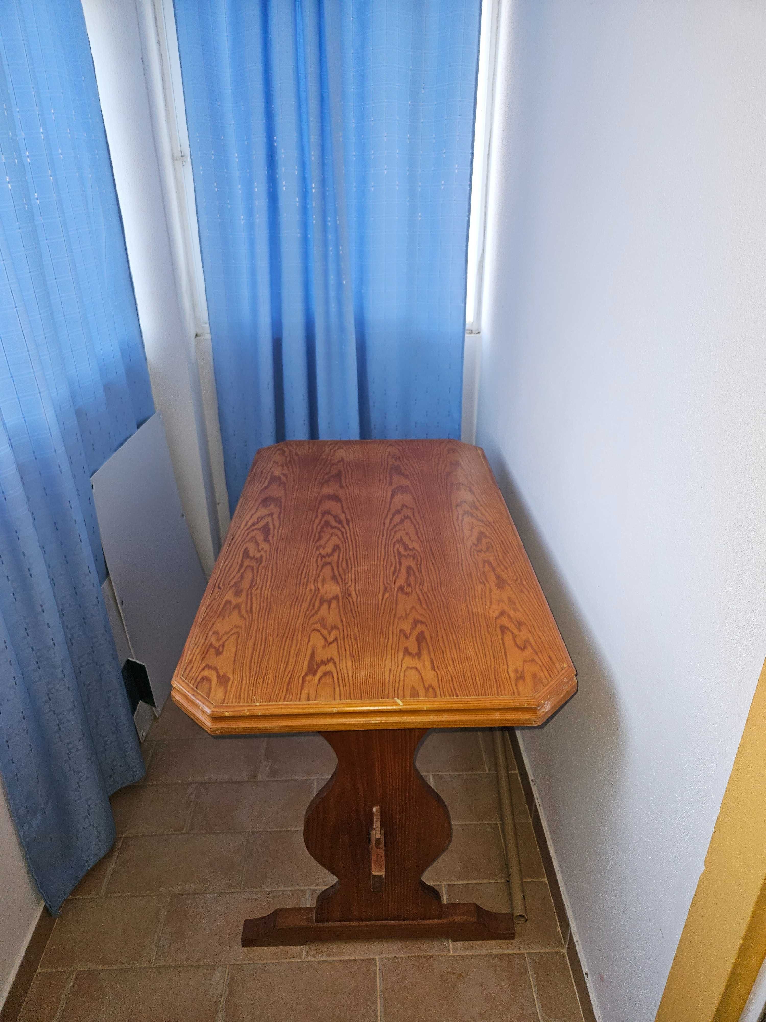 Mesa cozinha em madeira