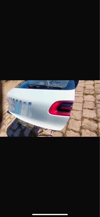Porsche macan tylna klapa