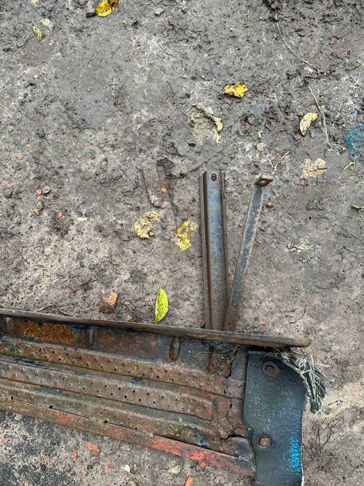 Подножка Б\У. !.