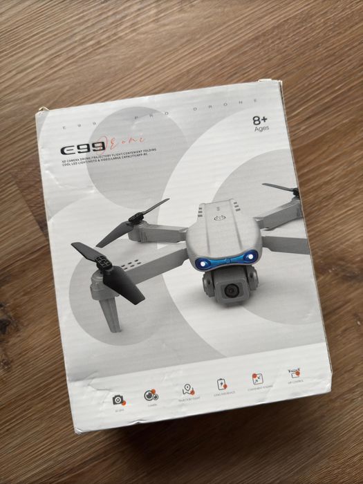 Drone E99 Pro com Câmera HD - Novo na Caixa