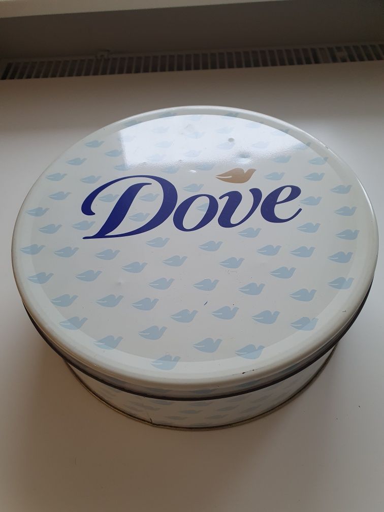 Puszka Dove PRL duża metalowa vintage retro