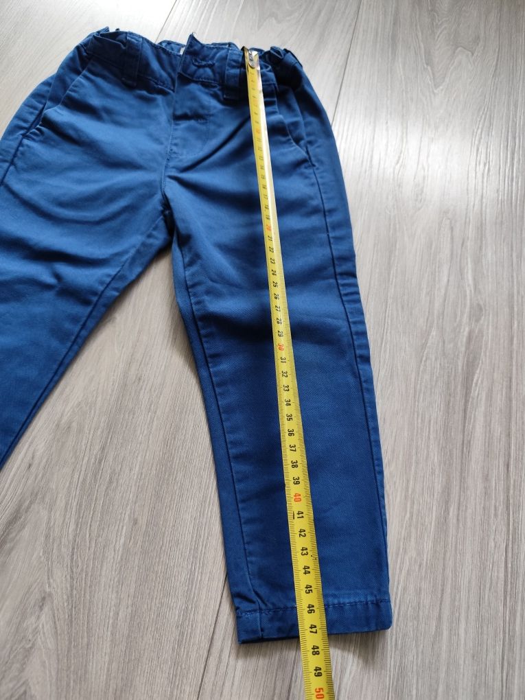 Eleganckie spodnie Reserved r. 92