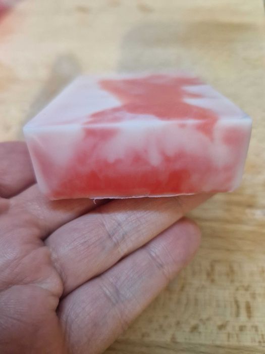 Glicerynowe mydlo z mlekiem kozim+woreczek gratis