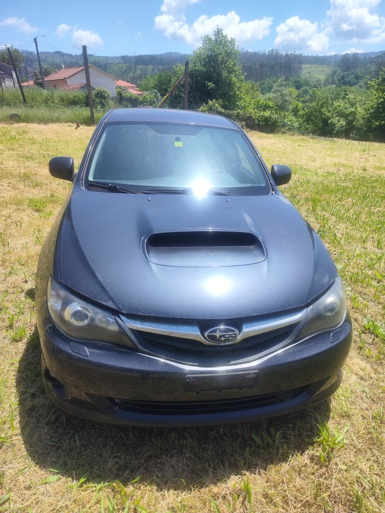Carro    Subaru.