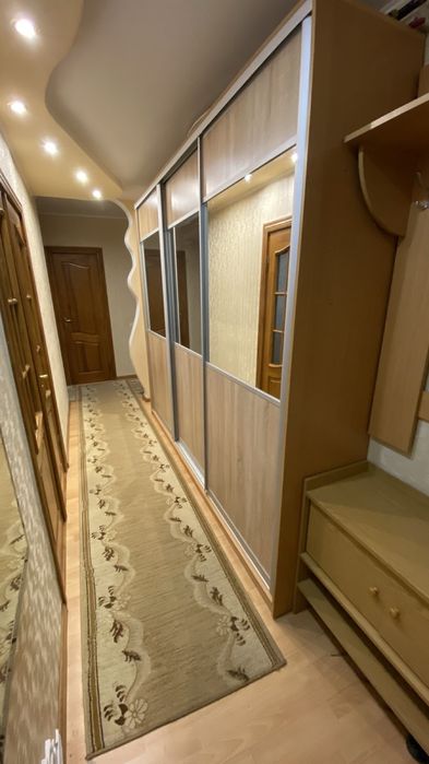 Продам без комісії двохкімнатну квартиру, спецпроєкт