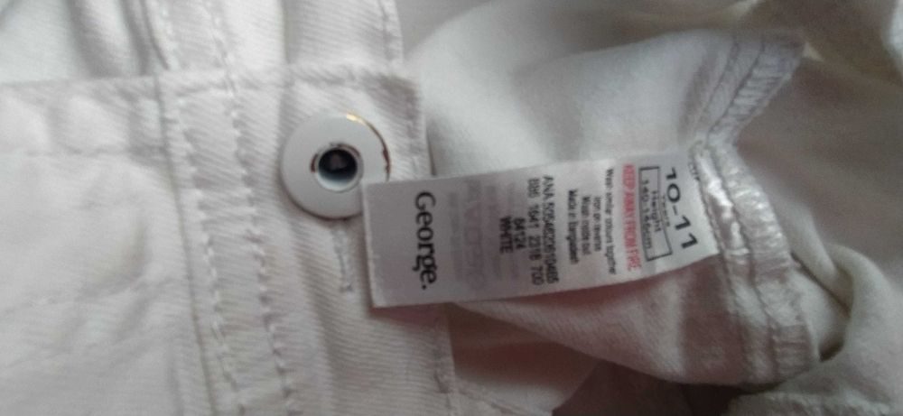 kurtka biała jeansowa 140/146