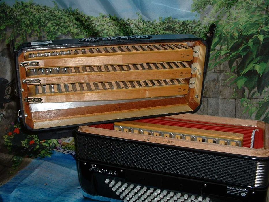 Acordeao  a venda G , N. 829