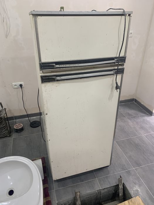 Холодильник ока в робочем состоянии