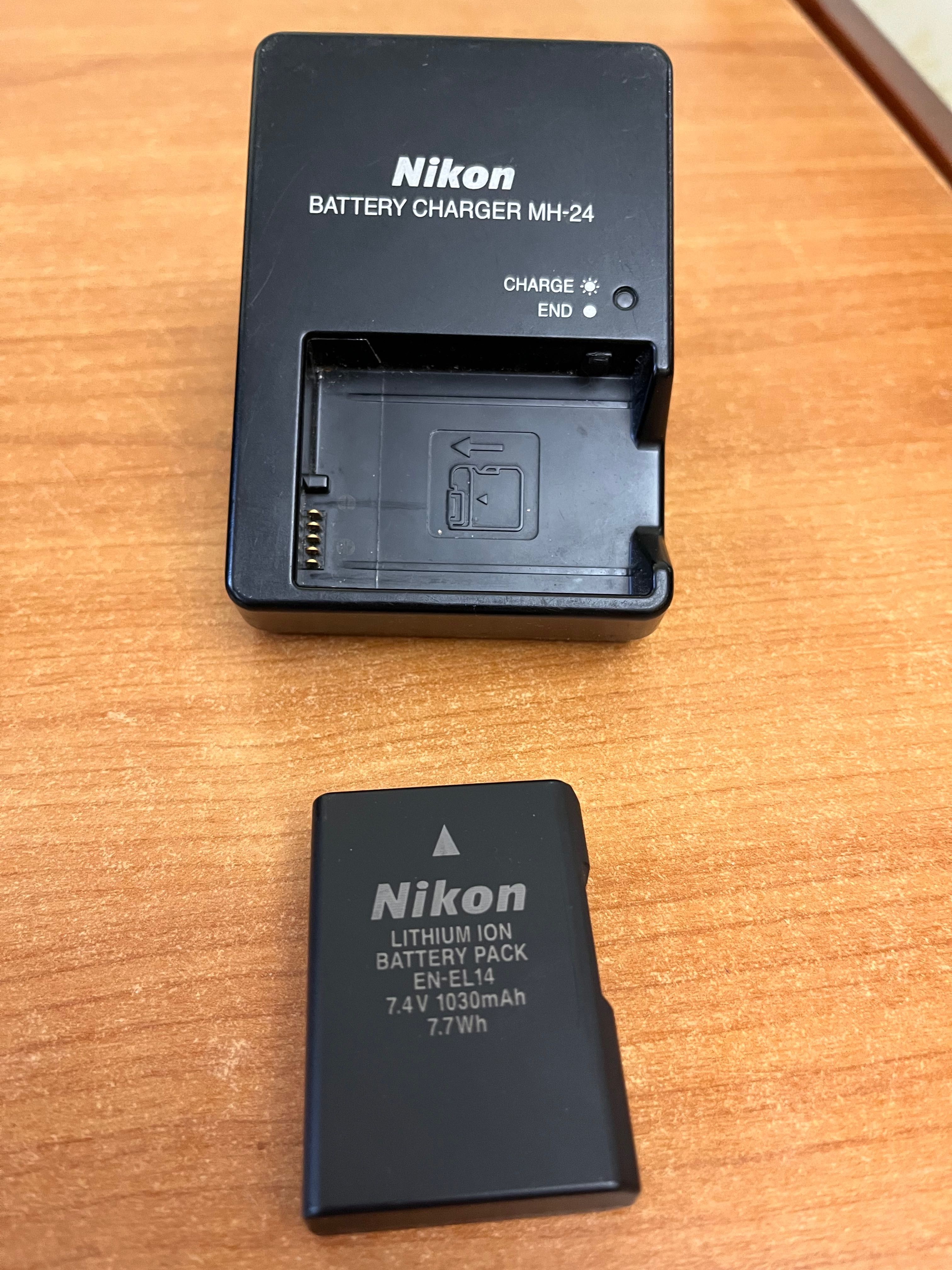 Фотоапарат напівпрофесійний Nikon D3100