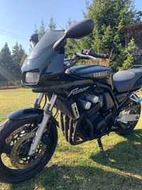 Yamaha fazer 600 czarna + kombinezon SECA