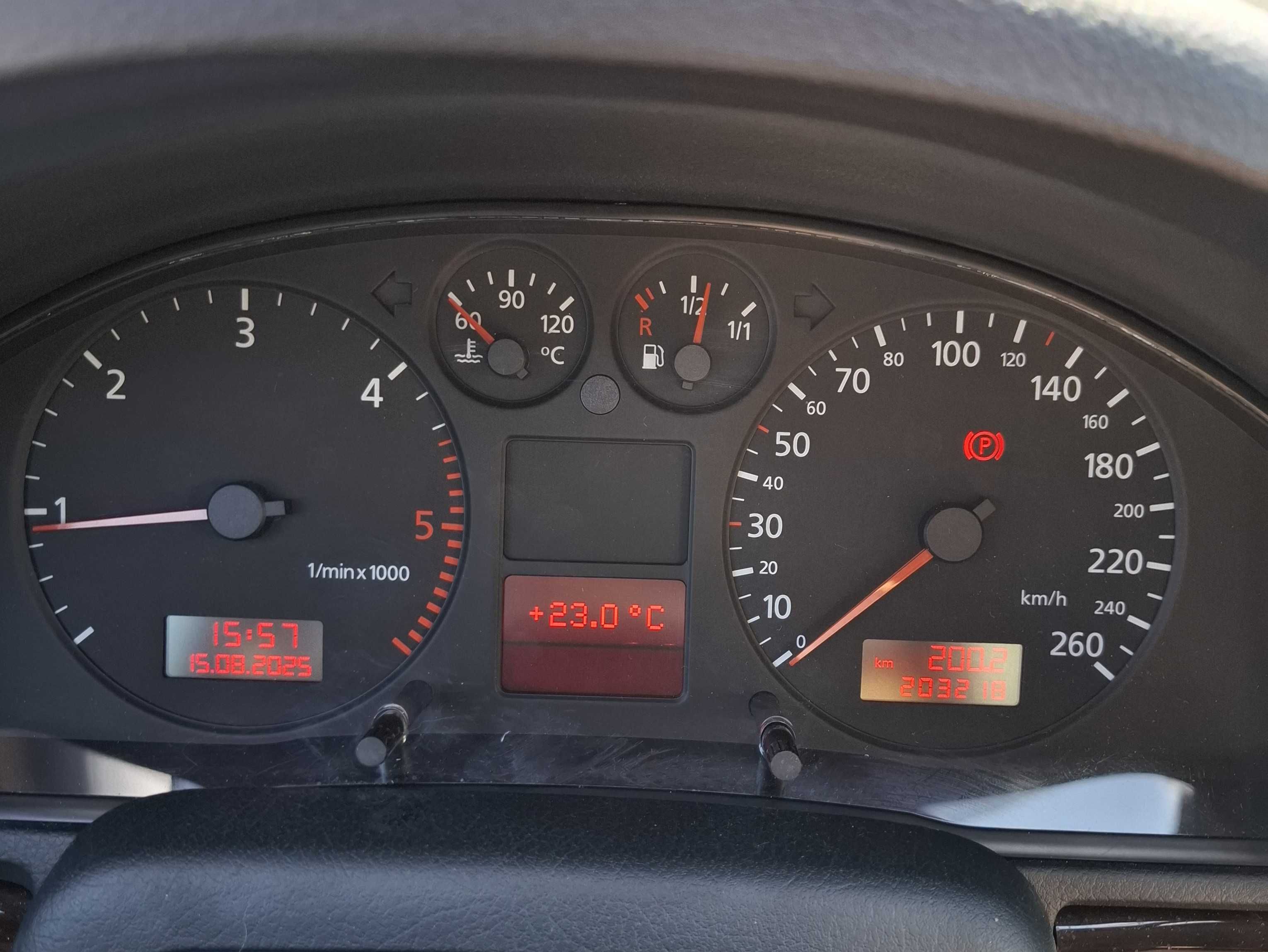 Audi A4 1.9 TDI 115cv – 2000 – 200.000 km – Excelente estado