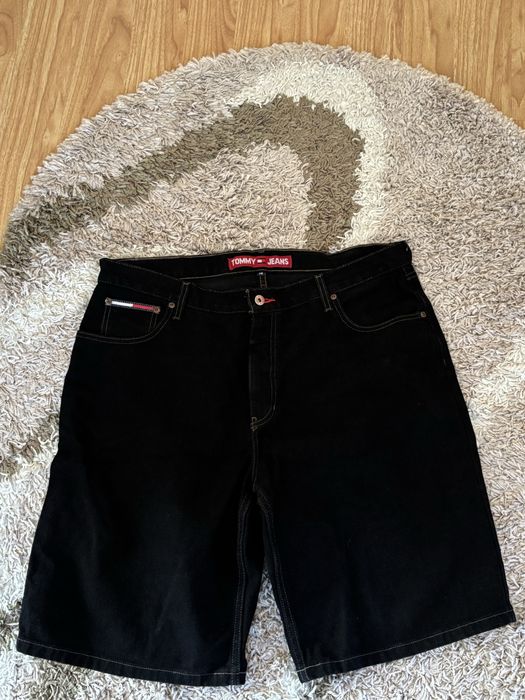 Чорні джинсові шорти Tommy Jeans sk8 yk2