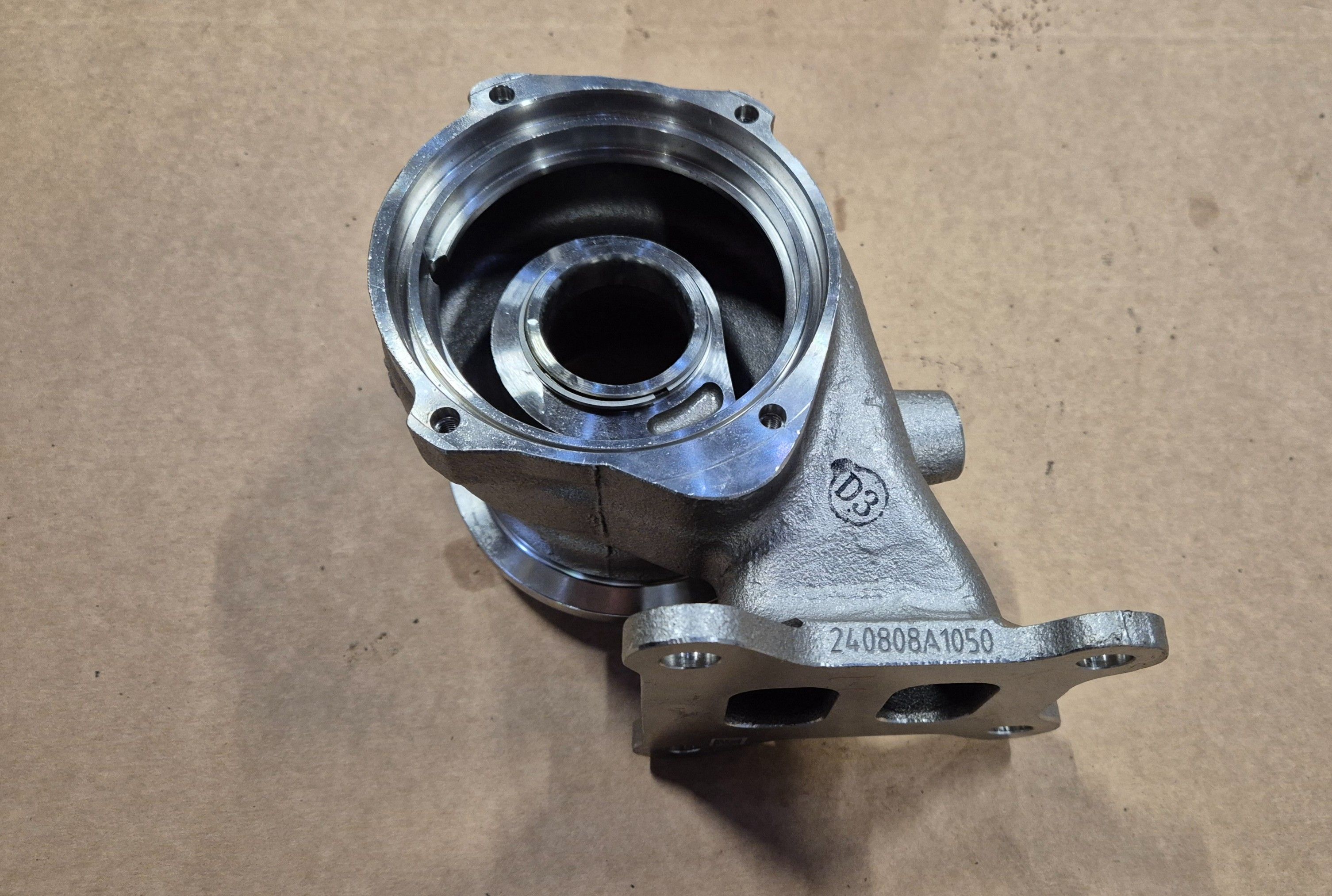 Korpus turbosprężarki IHI IS20 / IS38 nr 234160 VW Audi Skoda 2.0 TSI