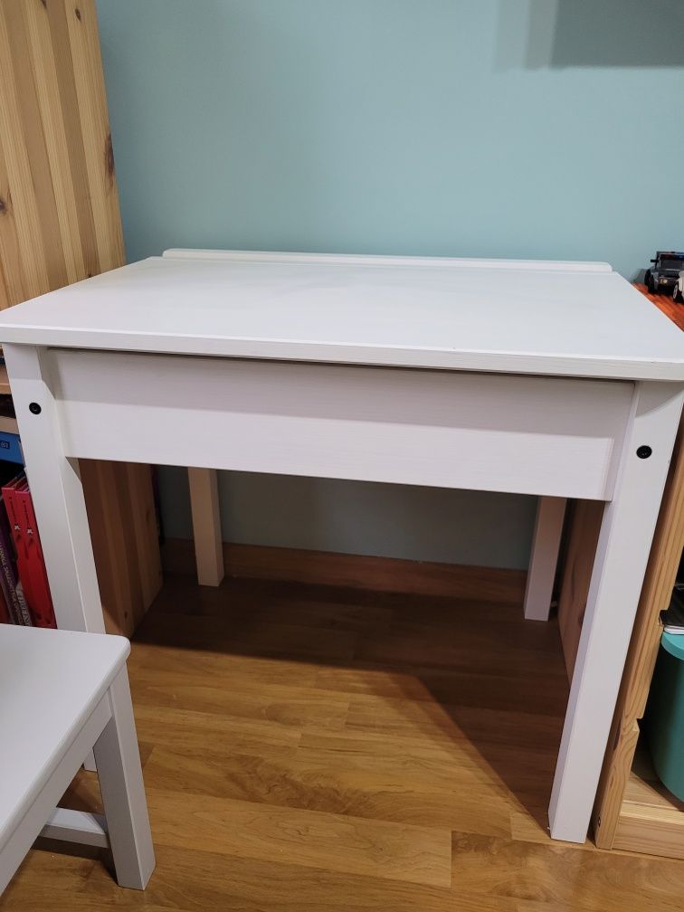 Zestaw biurko i krzesło Sundvik Ikea
