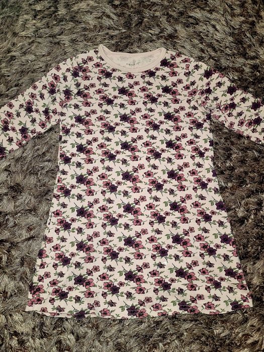 sukienka z długim rękawem