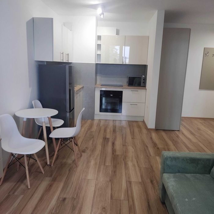 NOWY BLOK  ul. Al. Jana Pawła II 7   Mieszkanie 40m2 umeblowane