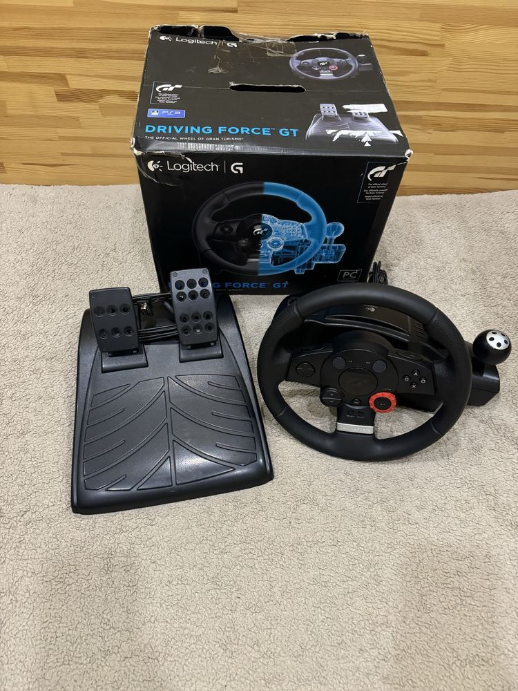 Не калірується. Ігрове кермо Logitech Driving Force Gt