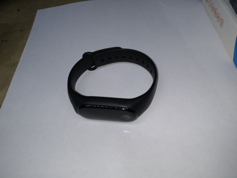 Фитнес браслет M3 (Mi Band3) нерабочий