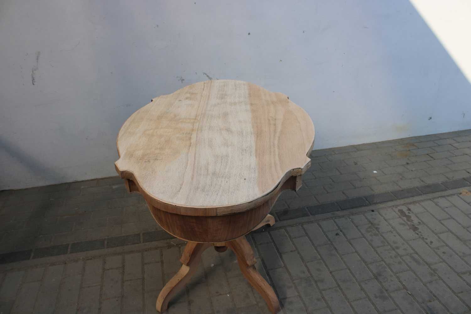 Antyczny oczyszczony stół barokowy 121cm  708