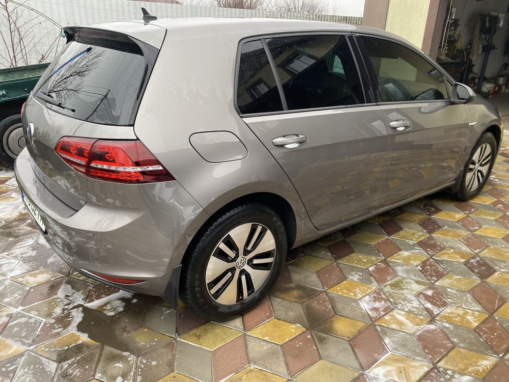 Volkswagen E-golf