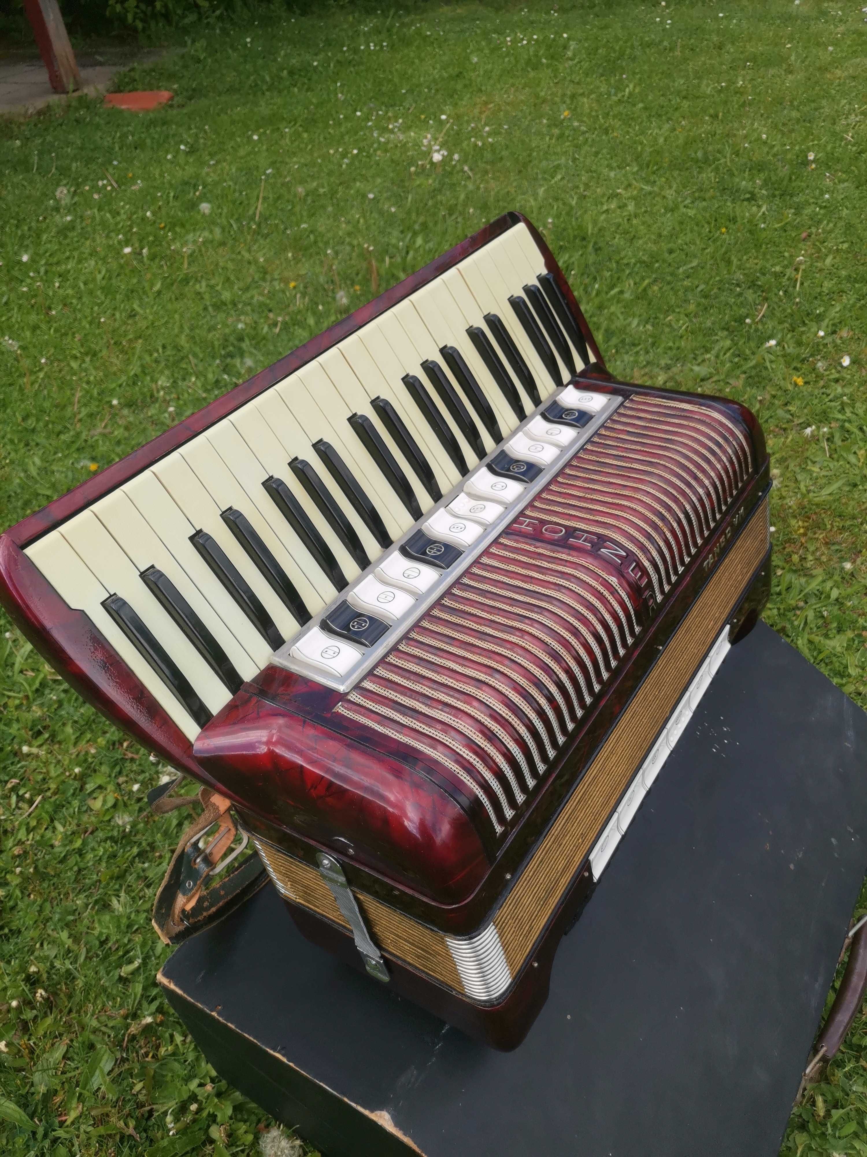 Hohner Tango VM 120 akordeon