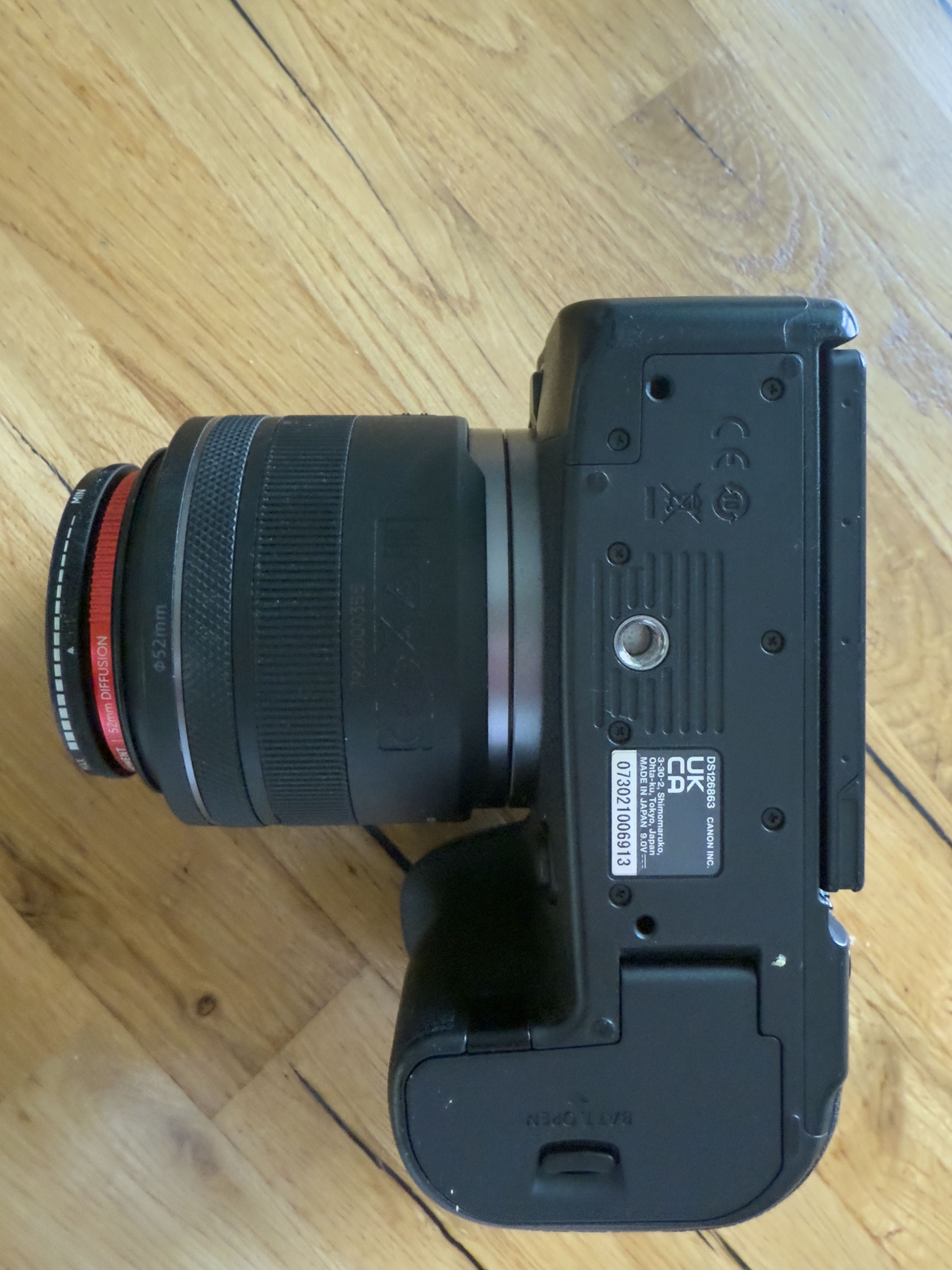 canon eos R6 mk2 + RF 35mm f/1.8 macro