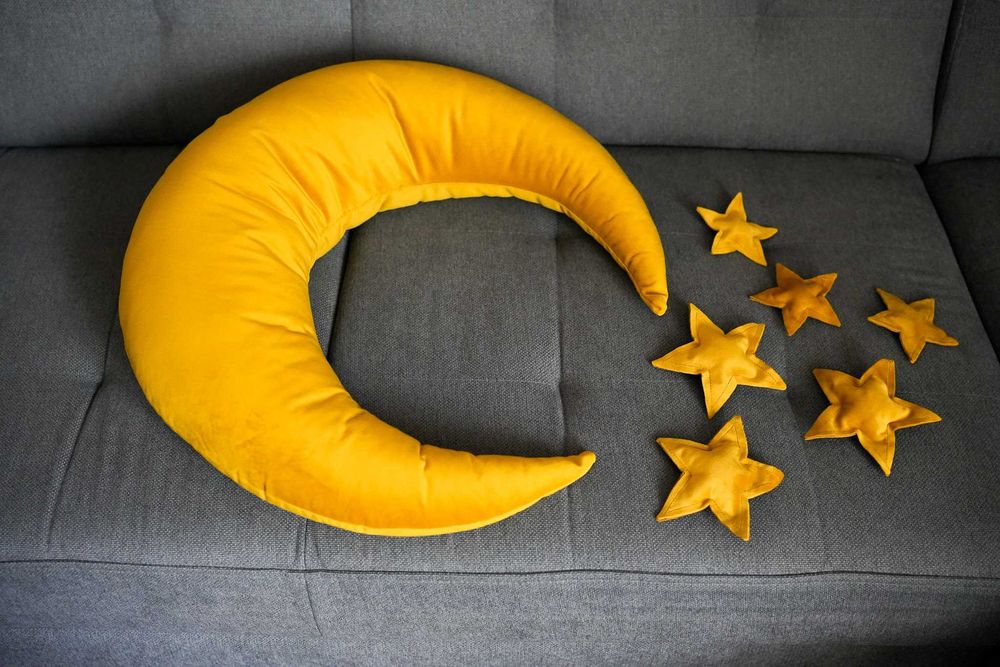 Księżyc i gwiazdki, rekwizyt do sesji noworodkowych w studio sesja