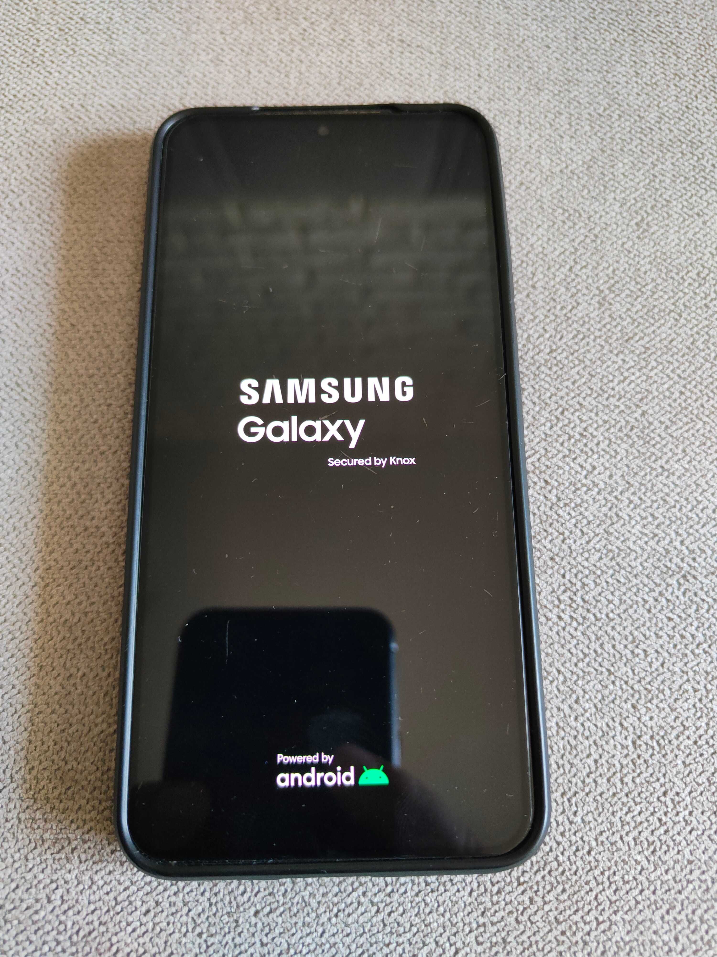 Samsung Galaxy S22 256 Gb 8Gb RAM eSIM Android 15 stan bardzo dobry