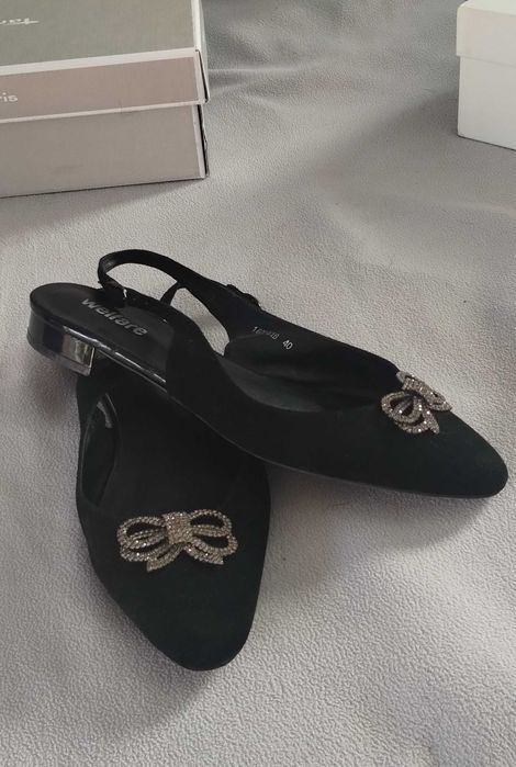 Босоніжки жіночі