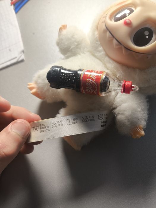 Продам лабубу оригинальная причина не потрібно (торгу немає)