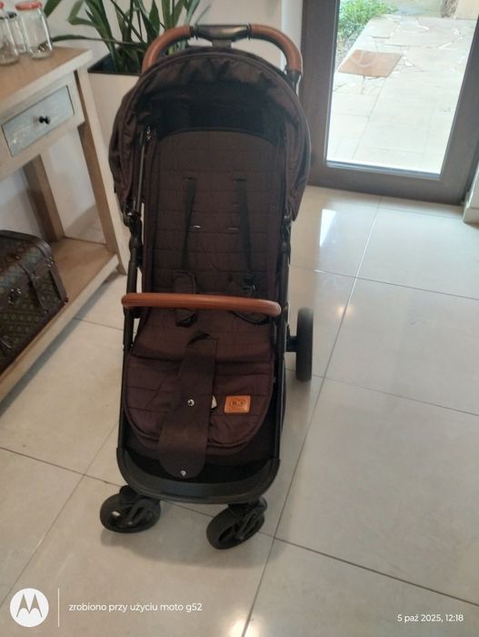 Wózek spacerowy kinderkraft, czarny, uniwersalny design