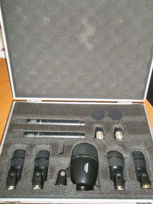 Музичні інструменти