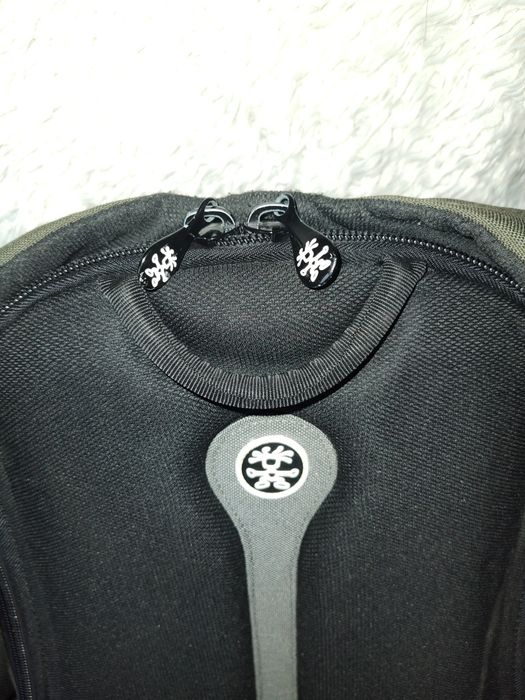 CRUMPLER plecak fotograficzny z miejscem na laptopa