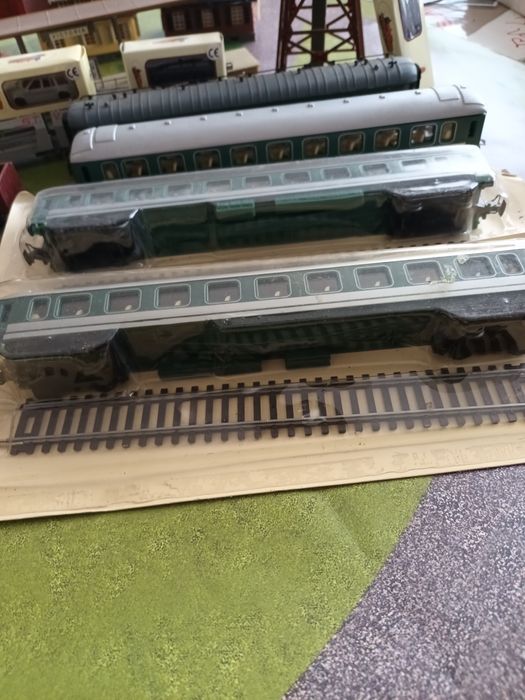 Modelismo Combóios + Carruagens