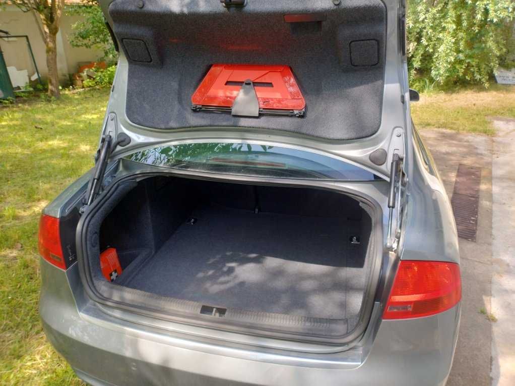 Audi A4, 1.9 tdi, S-LINE