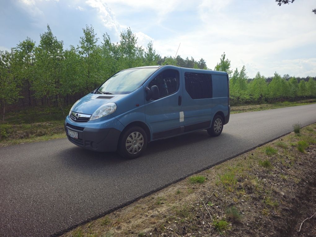 Opel Vivaro 2.0 dci 2010