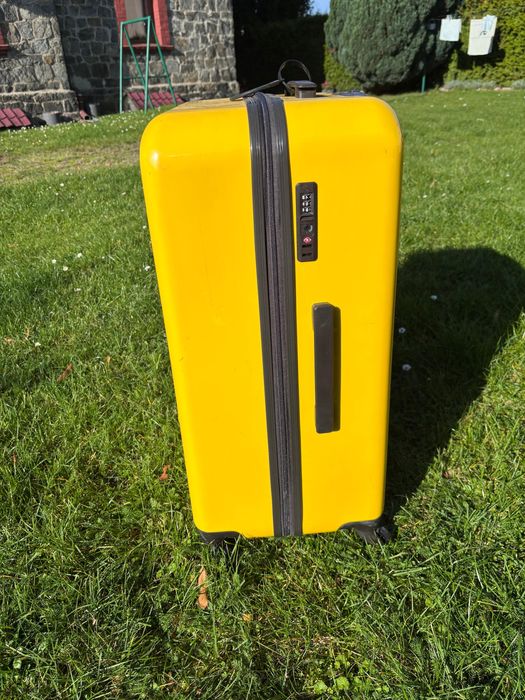 Walizka pikachu/ pikaczu /pokemon